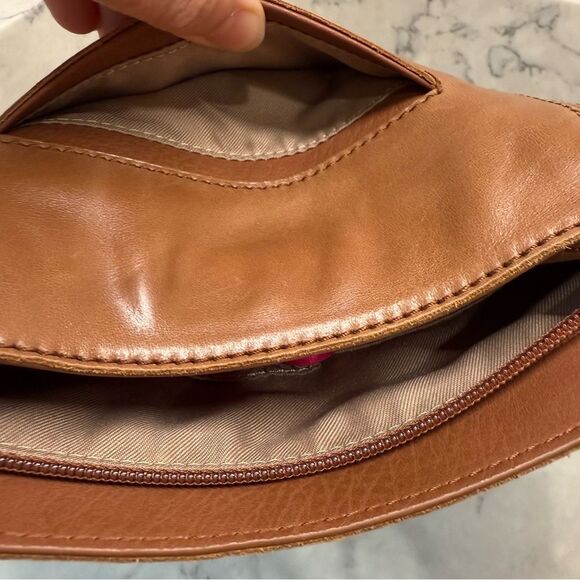 The Sak 2025 brown tan tobacco floral embossed Leather de young Bag NWT - Picture 8 of 14